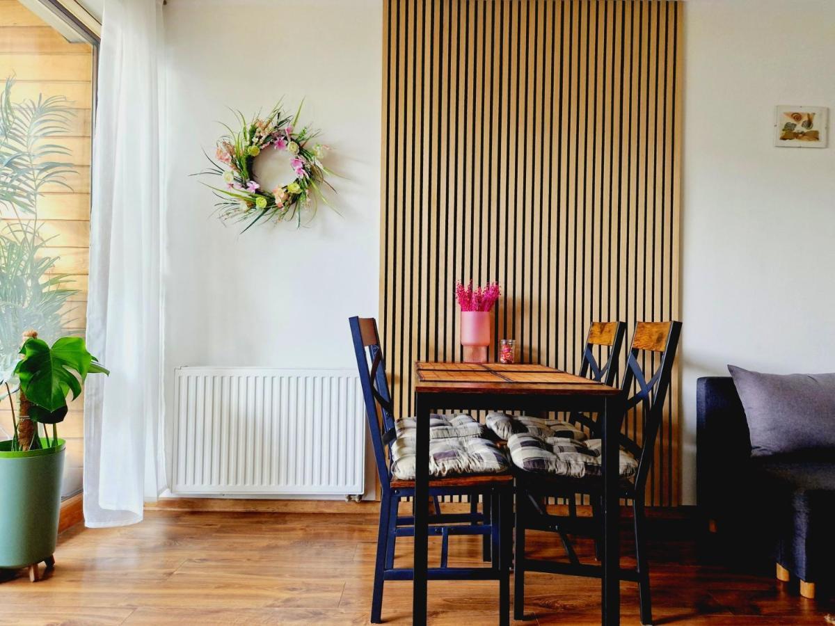 Komfortowy Apartament Dwupokojowy Z Tarasem I Garaz Ustka Extérieur photo